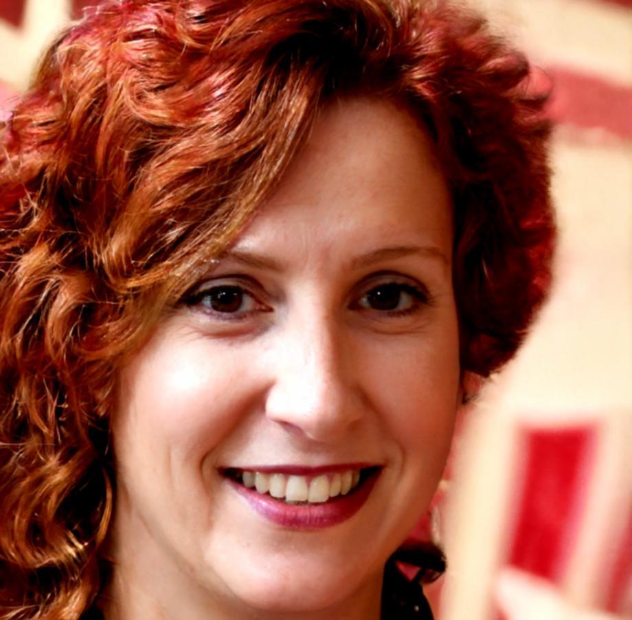 Aitana Mendoza, Directora de Estrategia Financiera en solinovarixu